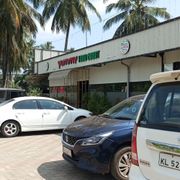Yummy Foodcourt